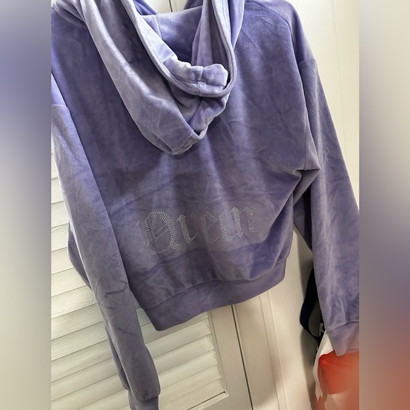 Lavender Sweater - Picture 2 of 3